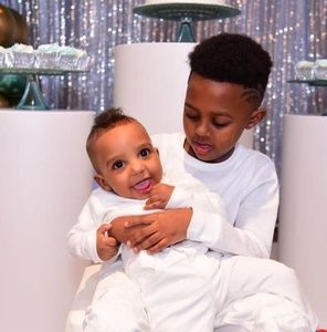 Meet your Posher, Merkeb